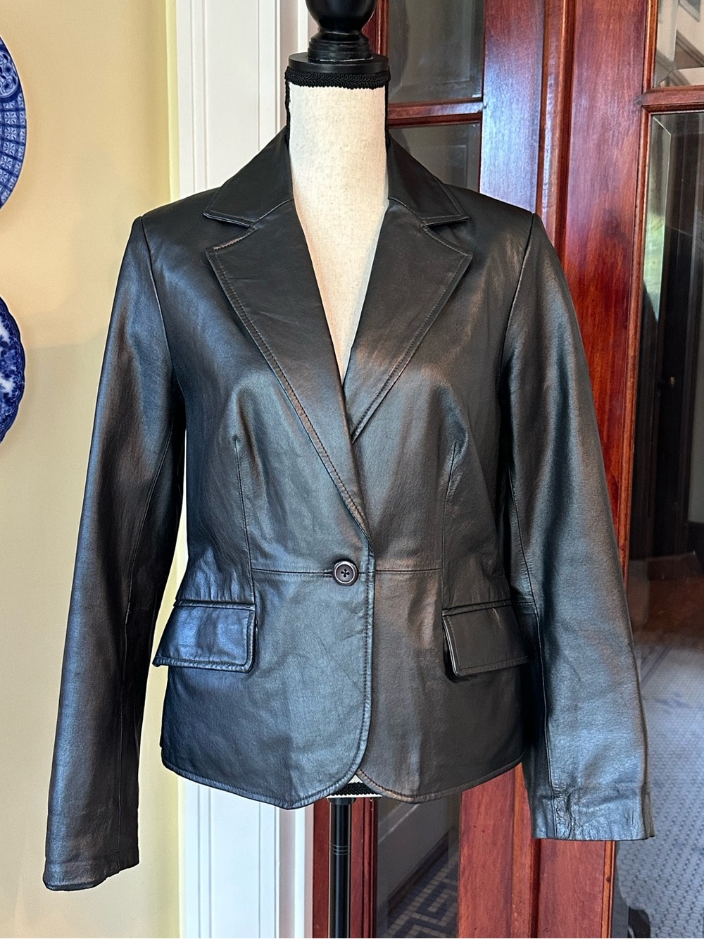 Worthington | VTG Coated Black Leather Single-Button Blazer Jacket, Size M